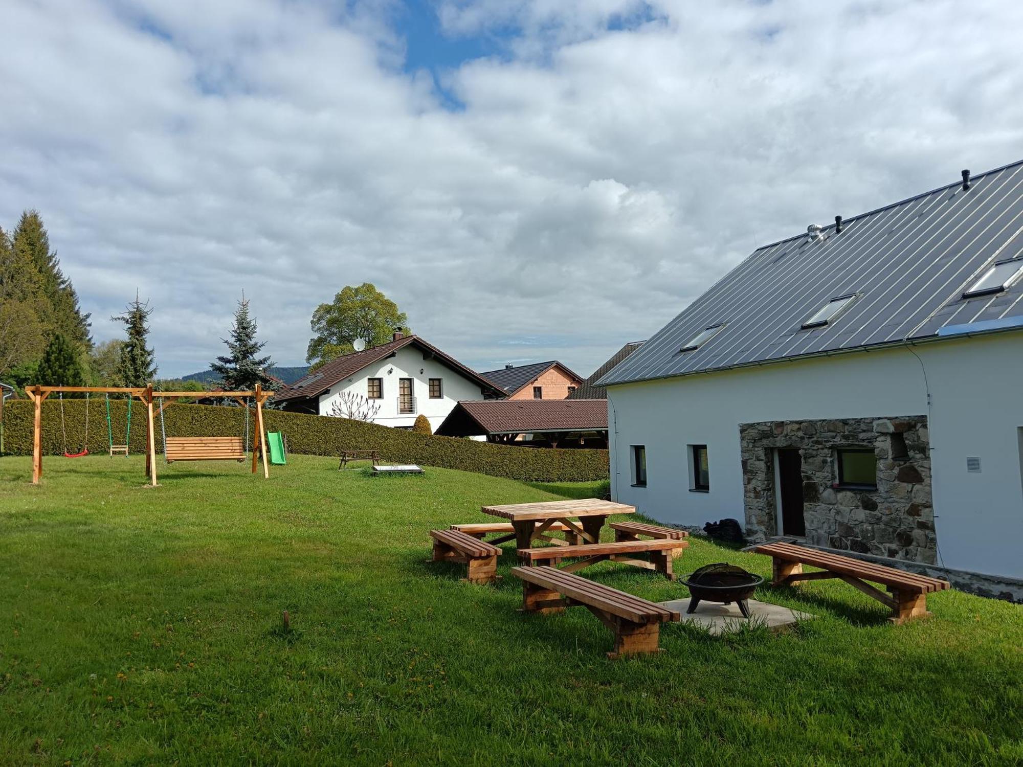 Apartament Pod Volarskym Rondelem Volary